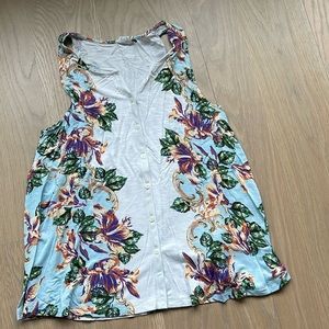 Anthropologie Akemi+Kin floral blouse tank top Like new small